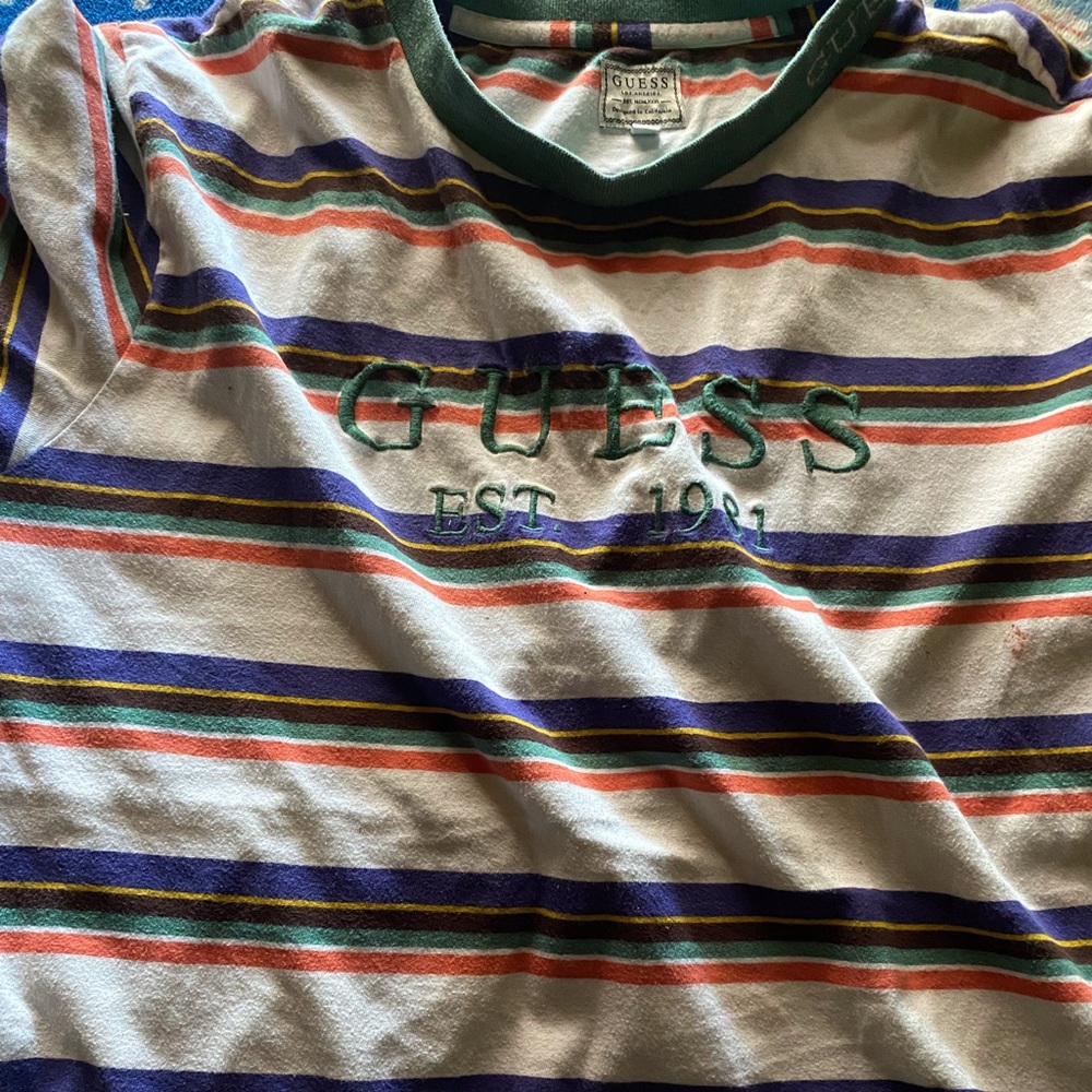 Guess tee Size M
